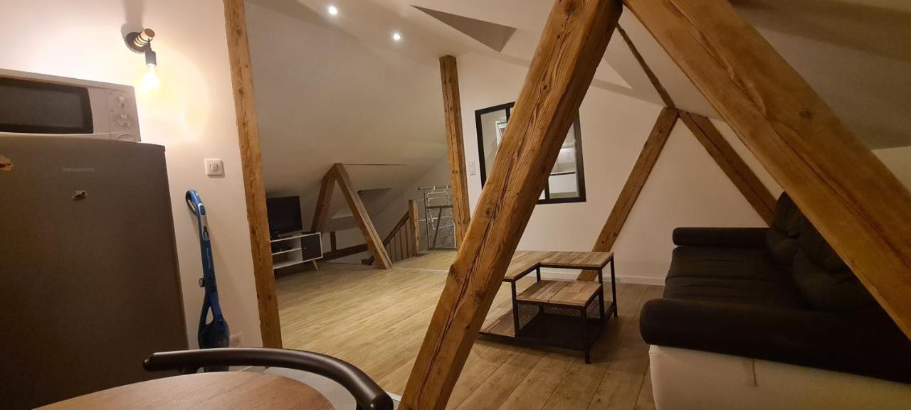 Apartment Wood Loft By