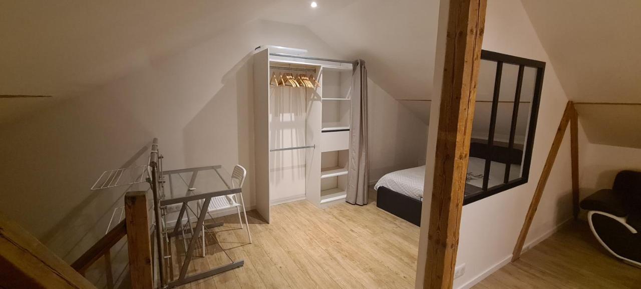 Apartment Wood Loft By *